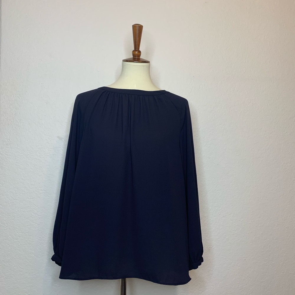 Ann Taylor, size medium. Navy blue